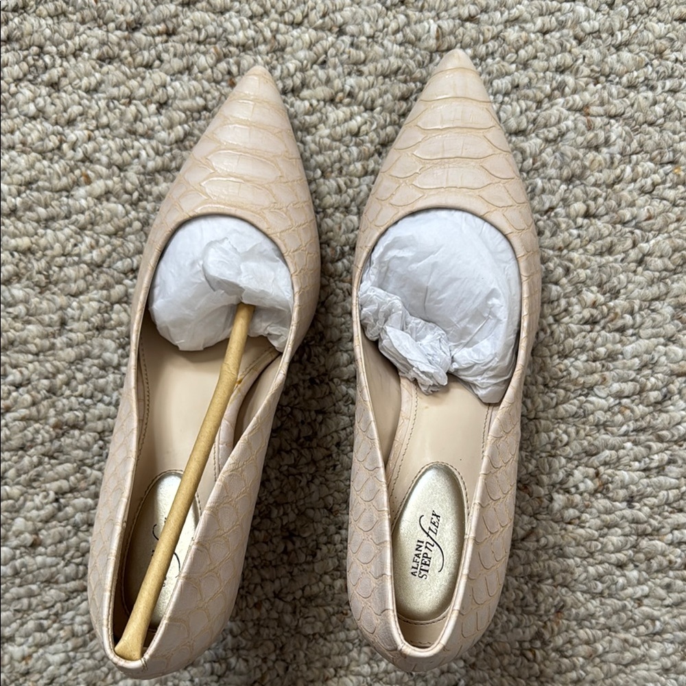 Alfani Cream Heels with Pointed Toe